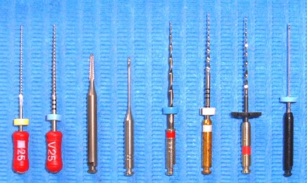 Instrumenty endodontyczne