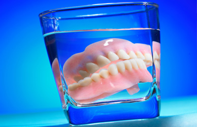 Czy asystentki stomatologiczne oceniają pacjentów po zębach?