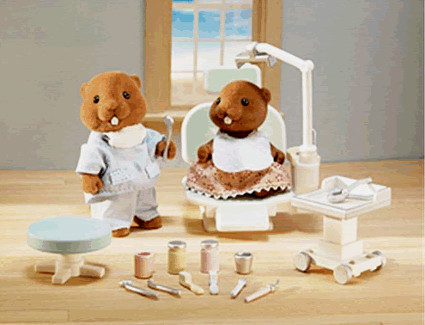 Stomatologiczne zabawki na Dzień Dziecka