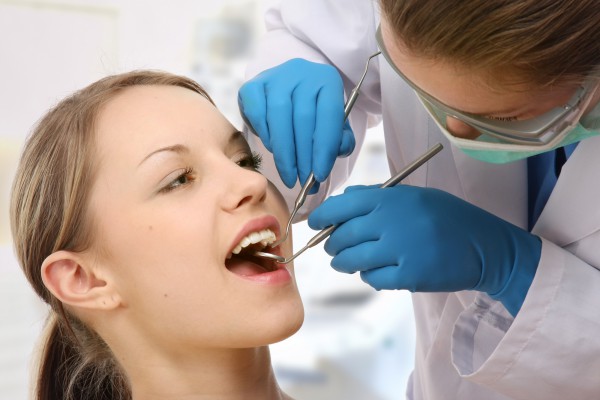 Współpraca z pacjentem kluczowa dla asystentki stomatologicznej