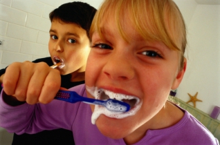 Dentonet - techniki mycia zębów