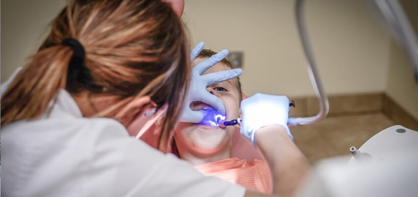 Czy kobiety w stomatologii mają trudniej niż mężczyźni?