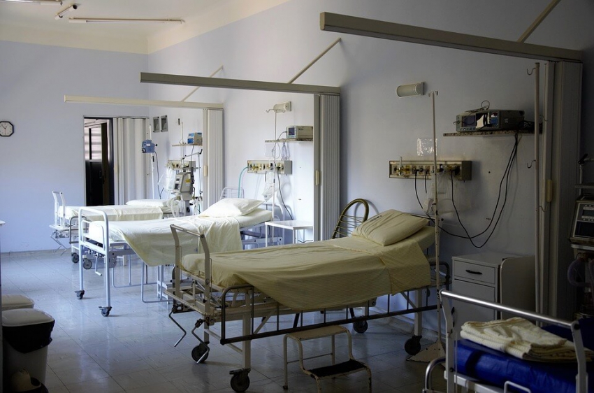 Senat przyjął projekt ustawy wprowadzającej sieć szpitali
