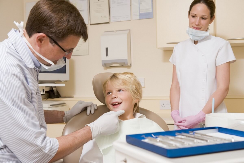 Drastyczny spadek wizyt u stomatologów dziecięcych