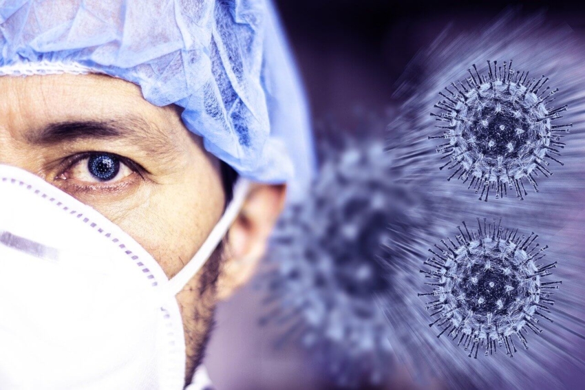 Polacy w walce z pandemią dobrze oceniają medyków