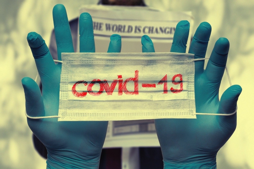 USA: w pełni zaszczepieni medycy chorują na COVID