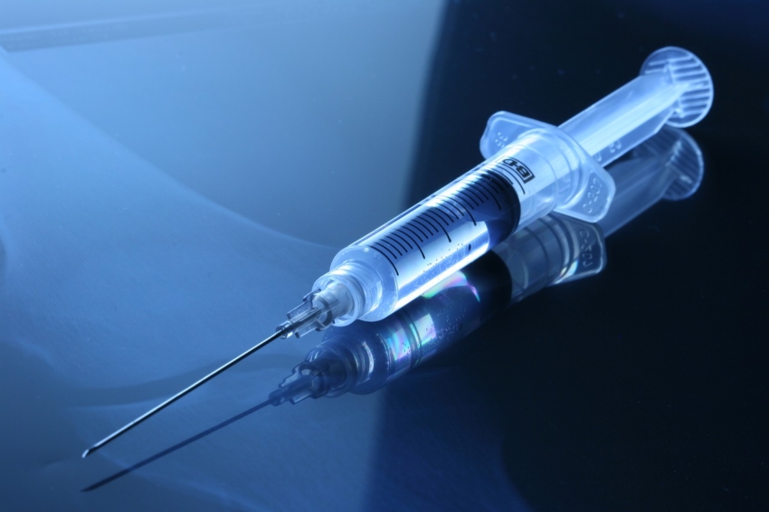 Proces szczepień przeciw COVID-19 ma przyspieszyć