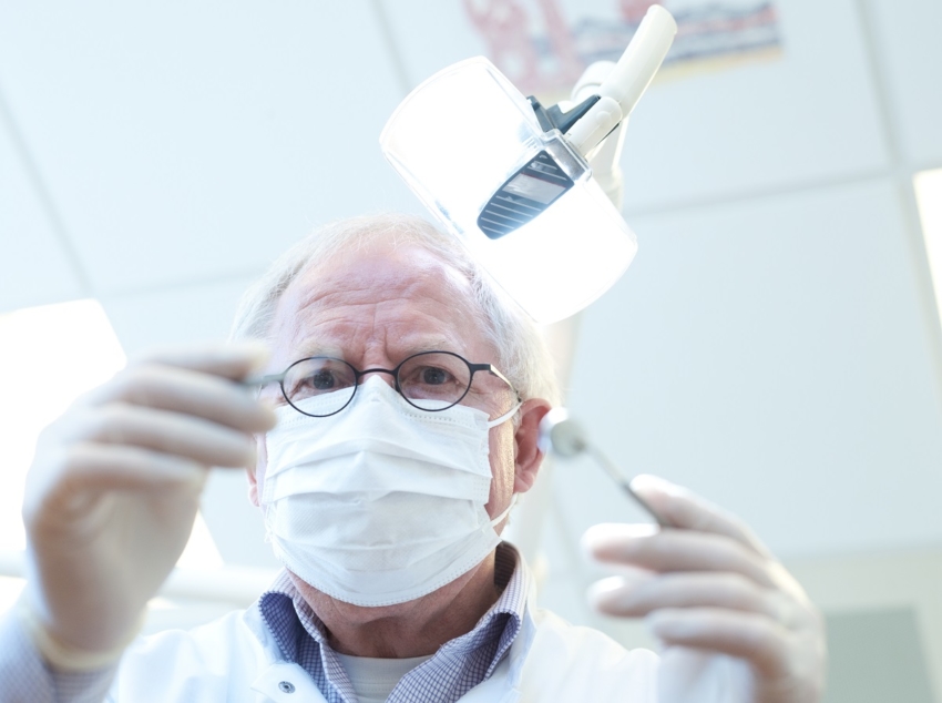 Szkocja: wizyty u dentystów NHS wyceniane za nisko