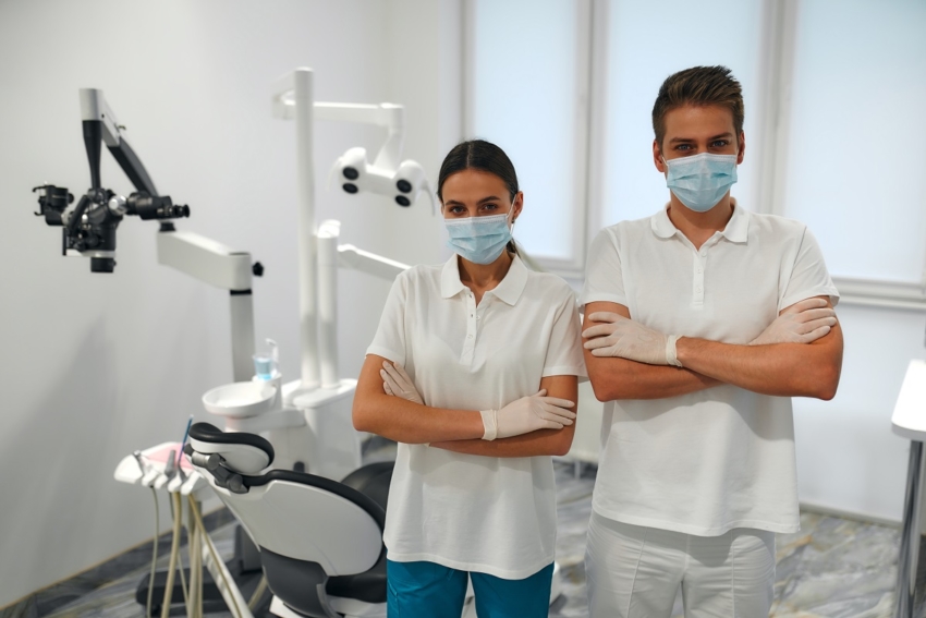 Kompetentna asysta – atut każdego zespołu stomatologicznego
