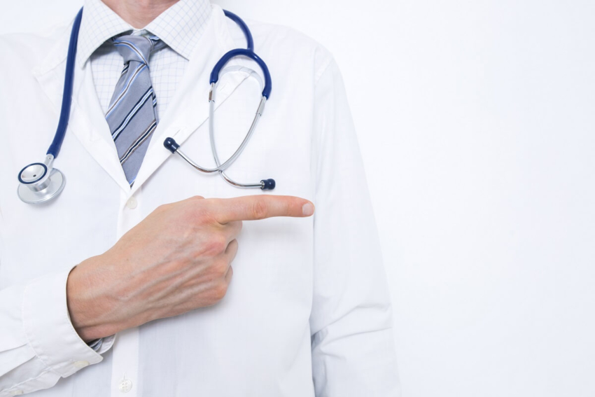 „Utrzymanie stażu podyplomowego lekarzy – konieczne”