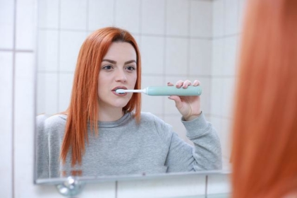 Jak skutecznie dbać o higienę jamy ustnej? 5 sprawdzonych sposobów