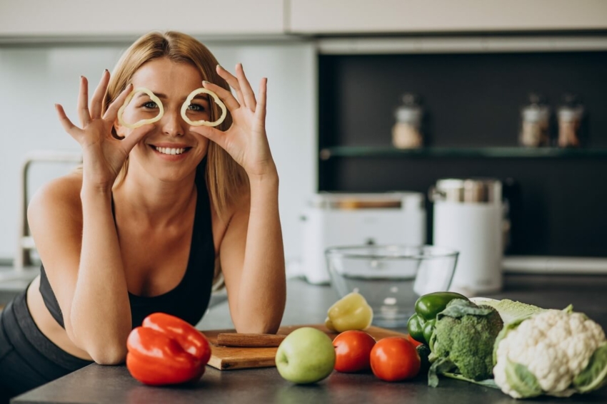 Dieta dla zębów – co jeść, a czego unikać, aby mieć zdrowe zęby