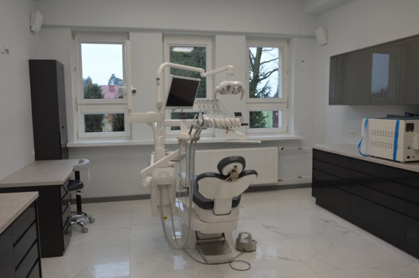 Szkolny gabinet stomatologiczny w gminie Jedlnia-Letnisko