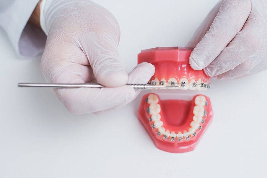 Ortodoncja i chirurgia stomatologiczna wśród najpopularniejszych specjalizacji