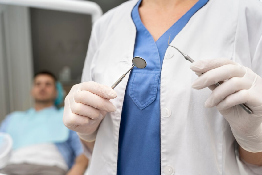 Dentyści nie wiedzą, jak pracować z pacjentami niesłyszącymi