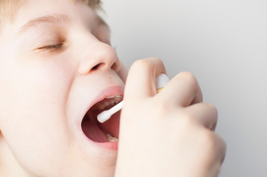 Jak leczyć schorzenia jamy ustnej?