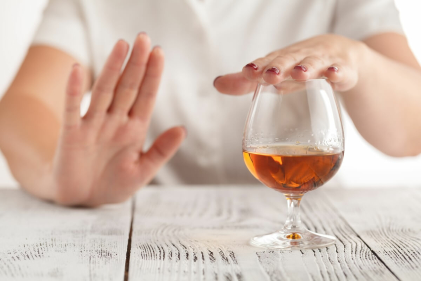 UK: niepokojące nawyki dotyczące picia alkoholu wśród młodych