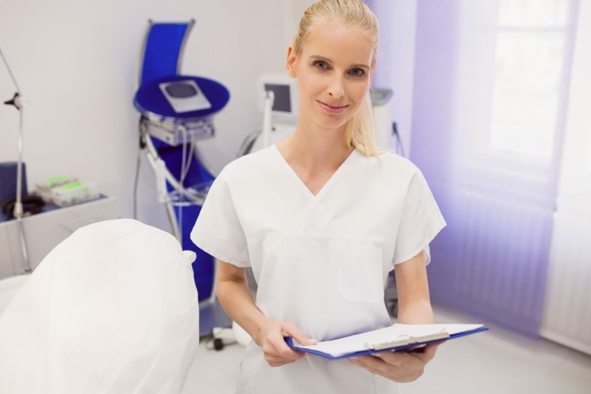 USA: przepisy stanowe ograniczają pracę asysty stomatologicznej