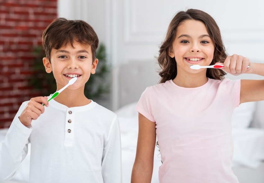 UK: mycie zębów przez dzieci? Najlepiej pod nadzorem!