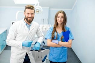 personel stomatologiczny1