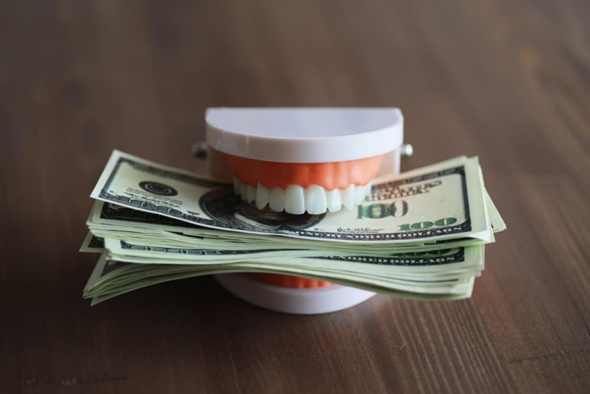 USA: złamanie prawa i 1,7 mln dolarów kary dla dentystów