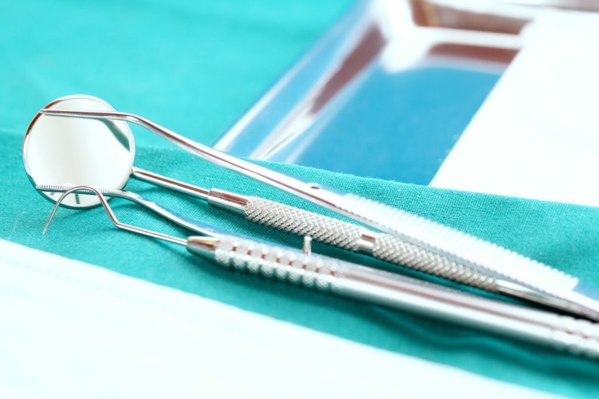 UK: ponad 100 osób w kolejce do dentysty NHS w środku nocy