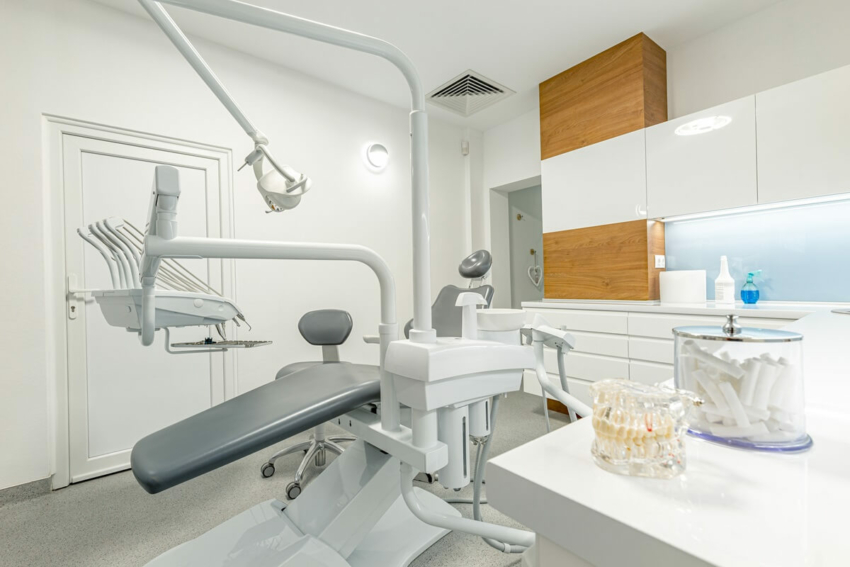 Co sprawia, że pacjenci nie zgłaszają się do dentysty?