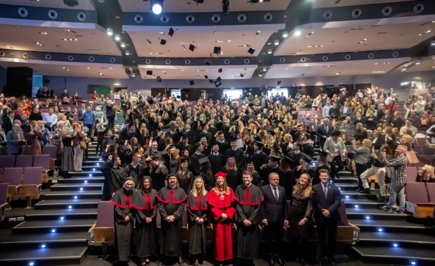 Łódź: uroczyste dyplomatorium absolwentów stomatologii