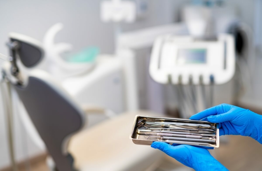 W Belgii brakuje dentystów. „Młodzi nie chcą pracować po 60 godzin tygodniowo”