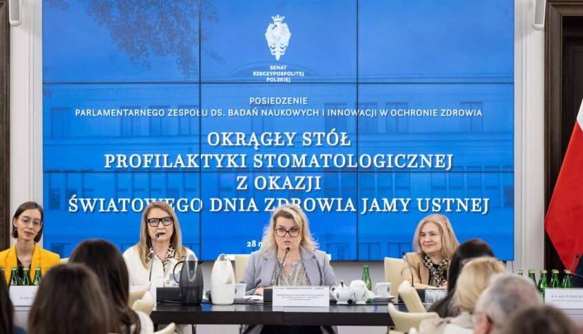 Zdrowie jamy ustnej kluczem do zdrowia ogólnego – debata w Senacie