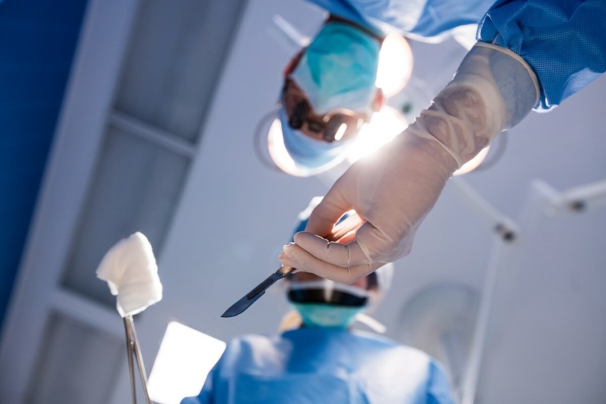 Chirurgia stomatologiczna wśród najpopularniejszych specjalizacji