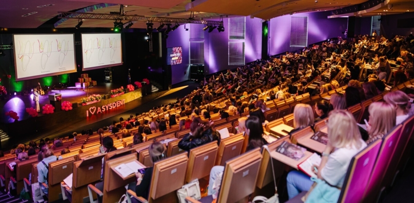 Wiedza, inspiracja i energia! Konferencja ASYSDENT 2025 za nami