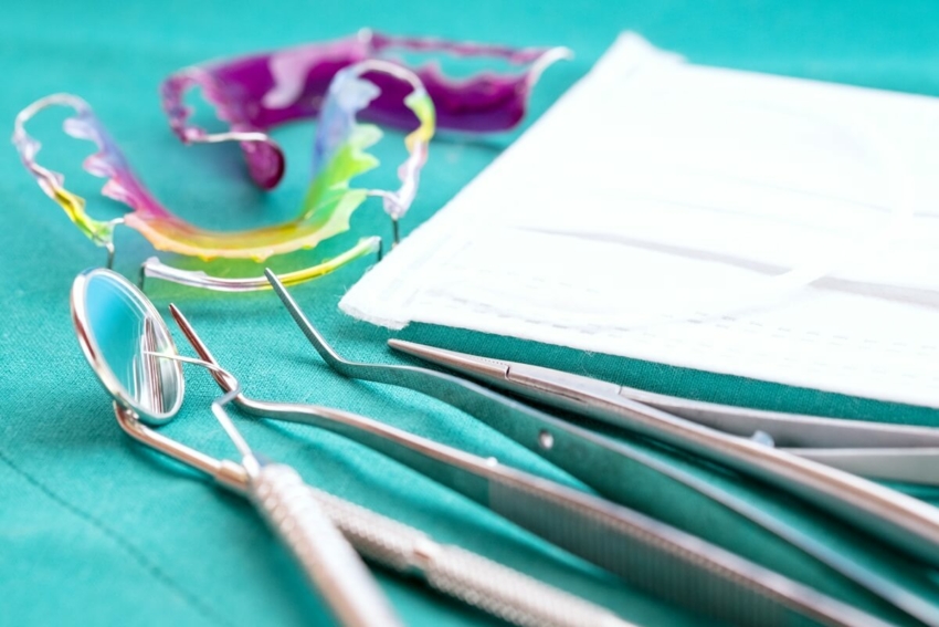 Stomatologiczny przegląd tygodnia – część 243